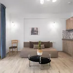 Апартаменты Azur Residences, Nilie Hospitality Mgmt