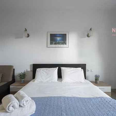 Azur Residences, Nilie Hospitality Mgmt *