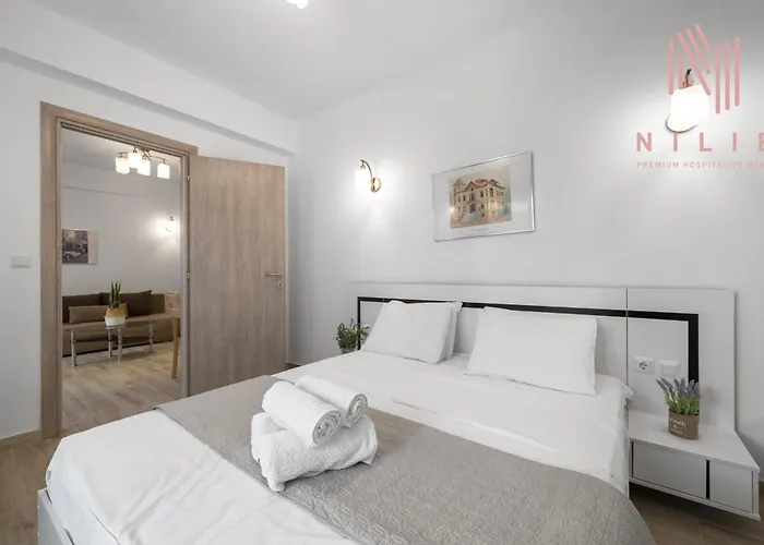 Azur Residences, Nilie Hospitality Mgmt Apartmán *