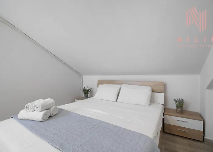 Azur Residences, Nilie Hospitality Mgmt *